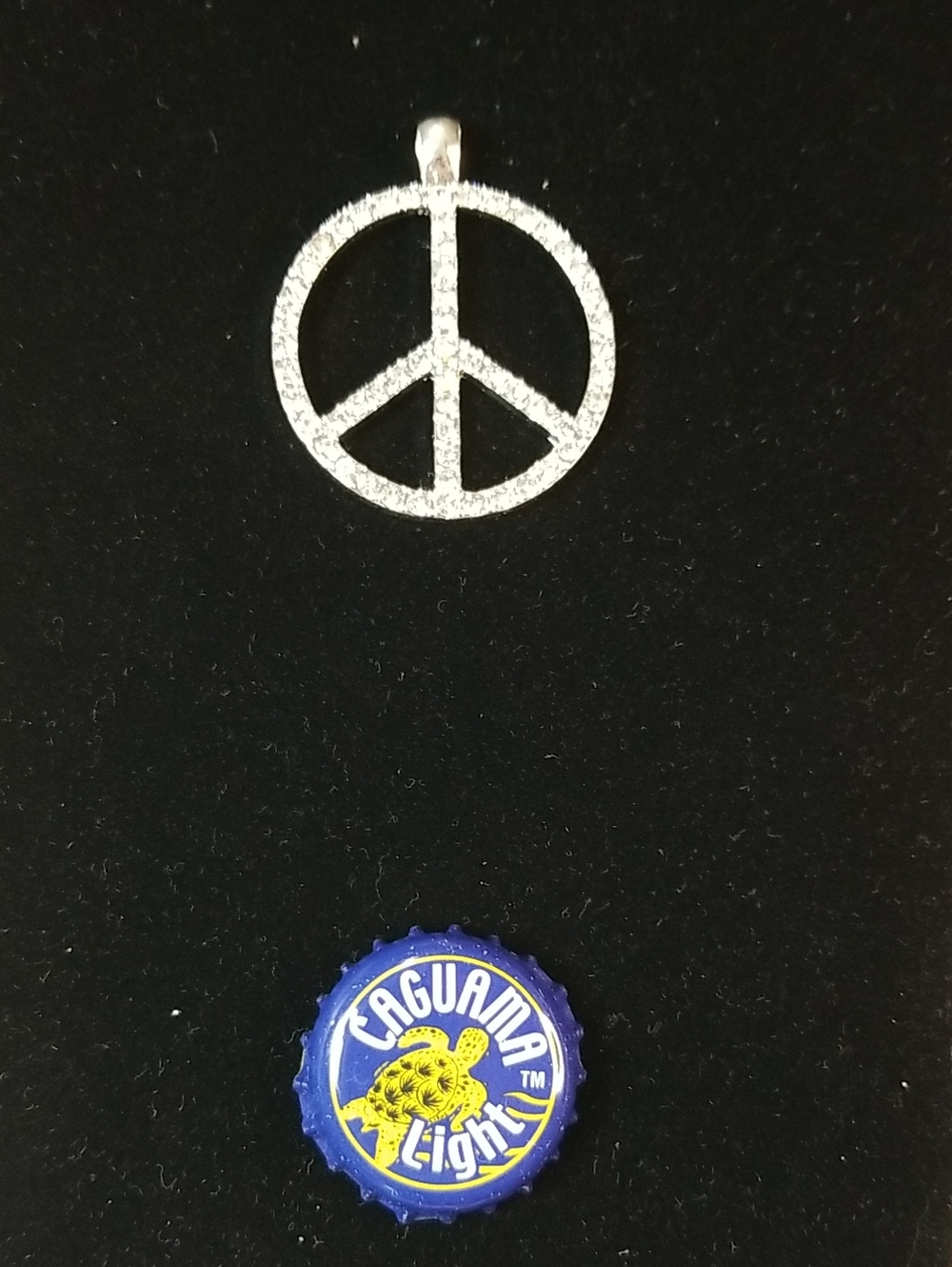 New Silver & Rhinestone Peace Sign Pendant For Necklace - Women Jewelry
